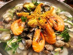 -老东镇啤酒屋海鲜加工·蒸汽海鲜·海鲜烧烤(台东店)