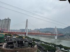 -白象居