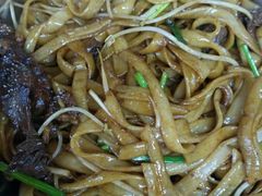 -牛一煲美食(江高店)