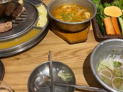 -姜虎东白丁烤肉(虹桥天地店)