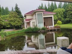 -上海怡沁园度假酒店