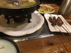 -小俩口烧烤东北菜(双井店)