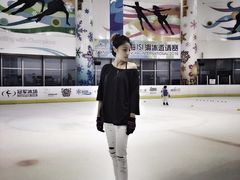 -冠军冰场CHAMPION RINK(百联又一城店)
