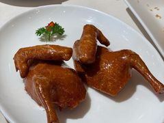 烤乳鸽-利苑酒家(华熙国际店)