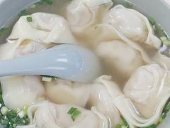 香菇鲜肉-顶巧鸡汤馄饨(虹口总店)