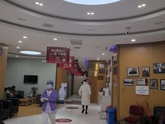 -雅悦齿科(顾村公园店)
