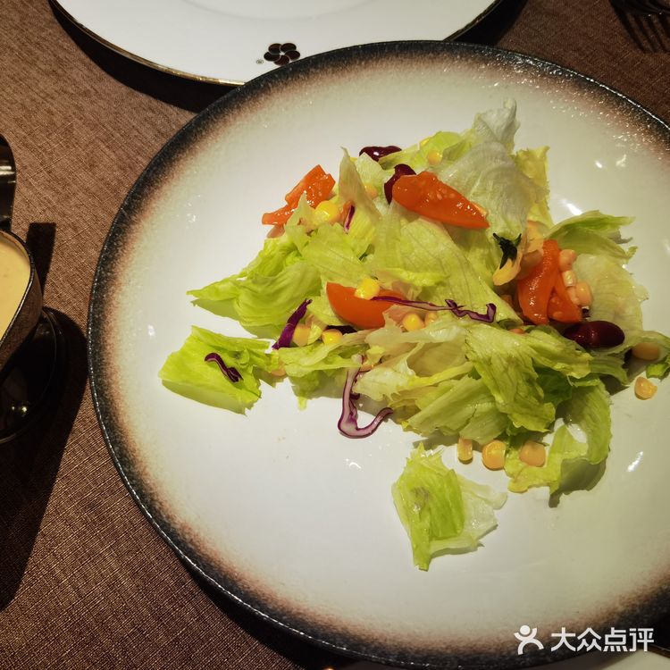 打卡梅地亚西餐厅