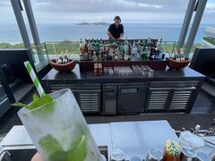 -瑰丽酒店·海吧·天际下午茶·现场DJ·天台酒吧