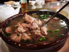 -鲤鱼塘农家山庄