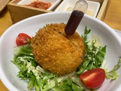 酥炸猪肉裹温泉蛋-胜博殿日式炸猪排(西红门店)