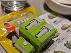 -海底捞火锅(高新万达店)