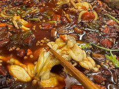 -鸿顺老铁锅美蛙鱼府(解放碑店)
