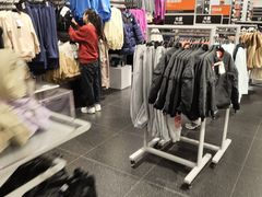 -NIKE上海青浦优选体验店