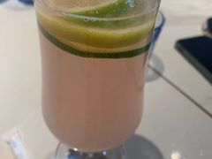 -必胜客(欧亚卖场店)