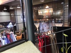 -圣霏亚礼服租赁·主持人服装租赁(上海静安总店)