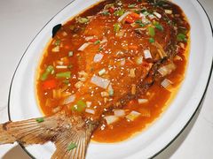 -小凤庭·地道湖北菜武昌鱼·藕汤(38年黄鹤楼店)