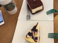 -星巴克(西安曲江银泰店)