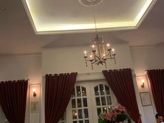 -La Villa French Restaurant