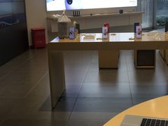 -华为授权体验店(中山公园来福士)