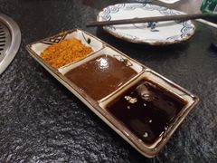 -炙忧烤肉屋(中国铁建广场店)