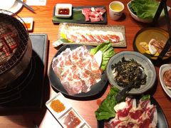 -山之屋炭火烧肉·生啤畅饮(大朗万科中央公园店)