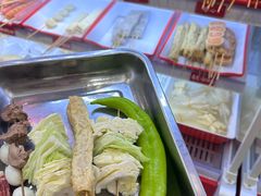 -二钢串叔麻辣烫(华龙大厦店)