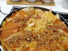 部队年糕烤肉火锅-漫麦韩国美食广祥店