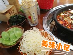 -黔有有贵州酸汤夺夺粉火锅(五味十字店)