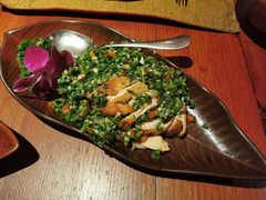 大理风味葱椒鸡-花马天堂云南餐厅 Lost Heaven(外滩店)
