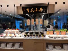 自助取餐区-都会尚膳·海鲜自助餐厅(重庆万豪酒店)