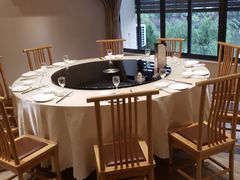 包厢-好兄弟郭巨海鲜(天一阁店)