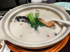 -火福·天湖阁大闸蟹博物馆主题餐厅(浅水湾店)