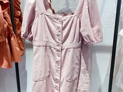 -URBAN REVIVO(七宝领展广场店)