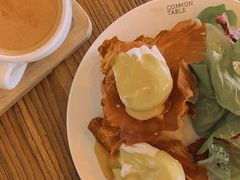 -Common Table · Brunch & Coffee
