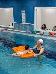 -龙格亲子游泳·水育早教运动中心(泰州海陵店)