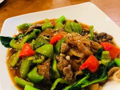 青椒牛肉炒河粉-香江小厨 The Kitchen(香江俱乐部店)