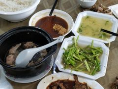 -山里人家土菜馆(茅山店)