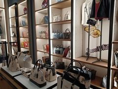 -COACH蔻驰(赛特奥特莱斯店)