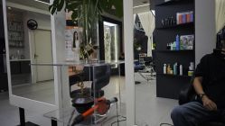 -U·NI SALON 造型