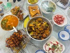 -沪上名羊天下•烤羊腿•东北烧烤•小龙虾(浦东直营总店)