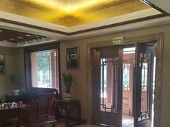 -民族饭荘(新华大街店)