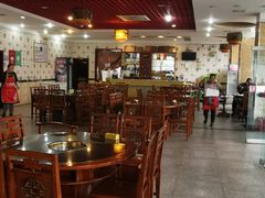 大堂-九尺赵老四鲜鹅肠火锅