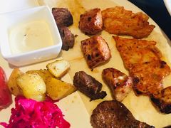 艾菲斯烤肉拼盘-Efes Turkish & Mediterranean Cuisine 艾菲斯餐厅(陆家嘴店)
