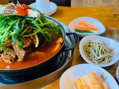 -喇喇排骨火锅·传统韩式脊骨汤(望京西园总店)