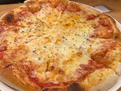 -城市大道红炉披萨烘焙坊