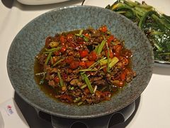 -八府香鸭·啫啫煲(华山路店)