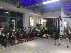 -AK健身普拉提拉伸私教馆(中八店)