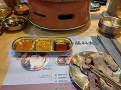 -闻老头·菊花炭烤肉(D11店)