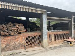 -满記土窑烧鷄波浪山莊