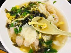 骨汤小馄饨-禾诗夜市大饼油条(松江店)